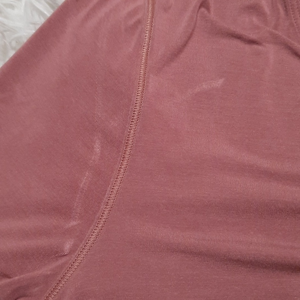 Lululemon Top - Picture 5 of 9